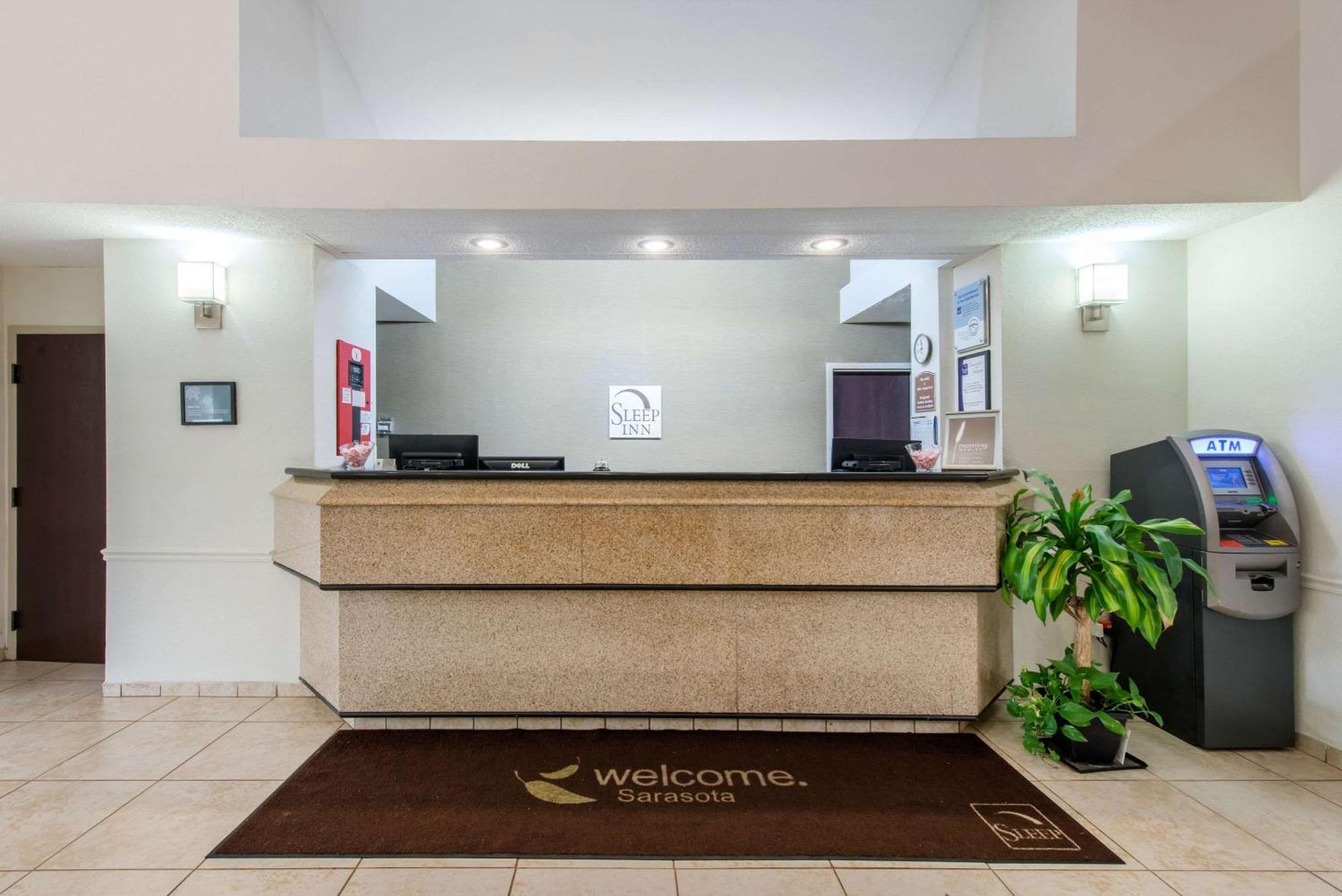 Sleep Inn Sarasota North Екстериор снимка